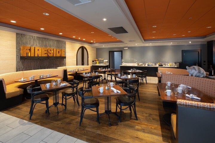 Crowne Plaza Costa Mesa Orange County by IHG