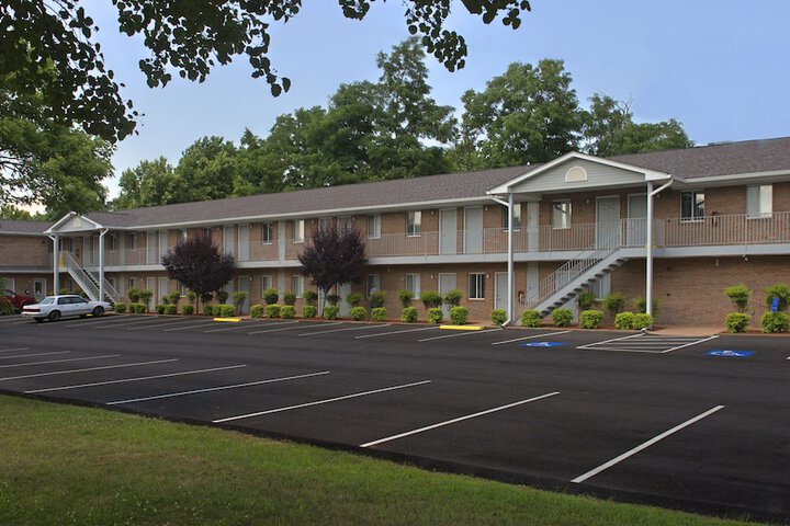 Hotel 10 of 65
