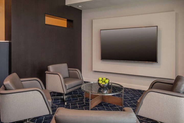 Courtyard by Marriott Boston Andover