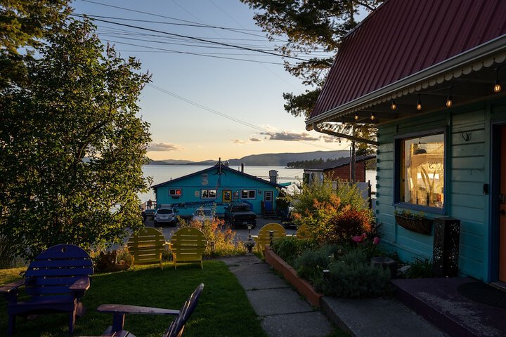 The Islander Inn