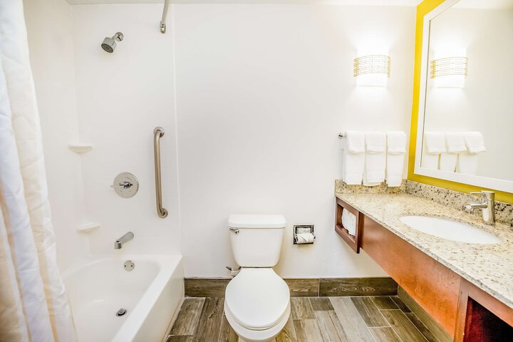 Hilton Garden Inn Orange Beach Beachfront