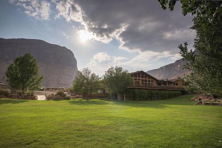 Red Cliffs Lodge Moab