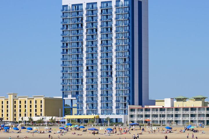 Hyatt House Virginia Beach / Oceanfront
