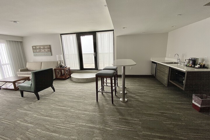 Room 14 of 50