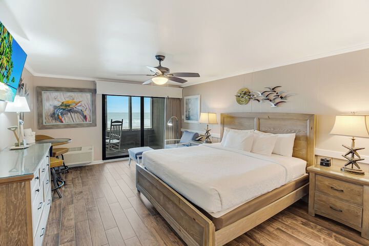 The Oceanfront Litchfield Inn