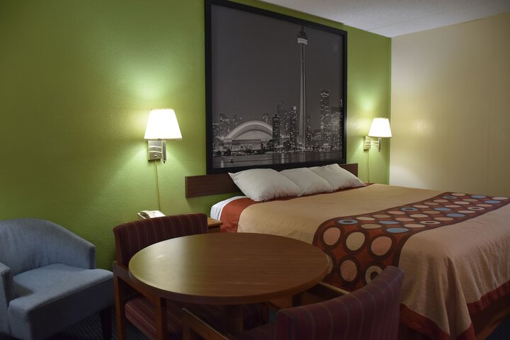 Room 36 of 53
