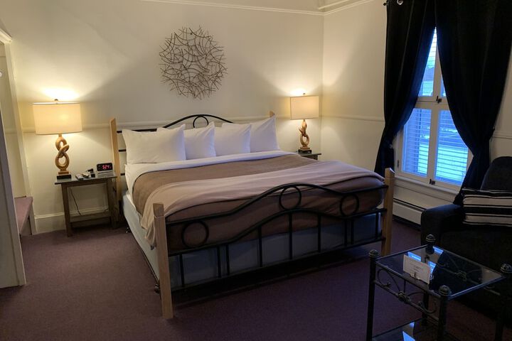 Room 56 of 71