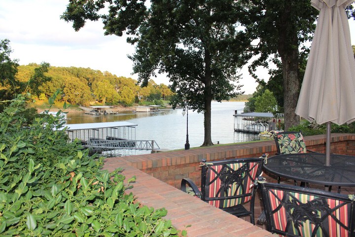 Candlewyck Cove Resort