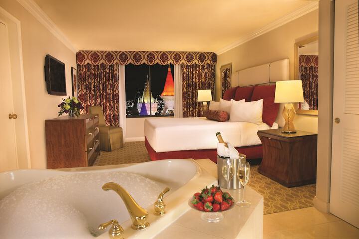 Room 15 of 63