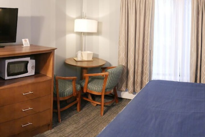 Room 39 of 49