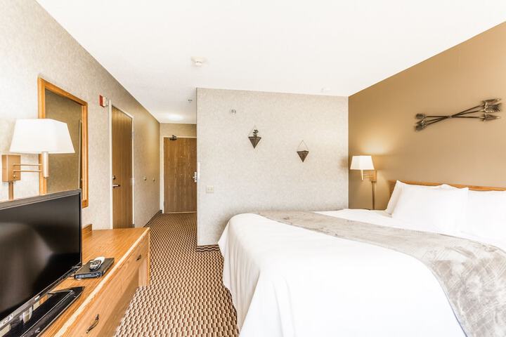 Red Sands Hotel