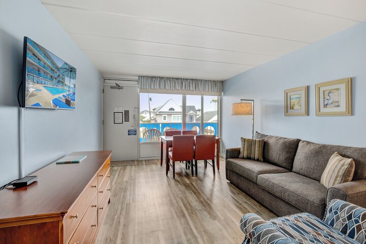 Room 206 of 334