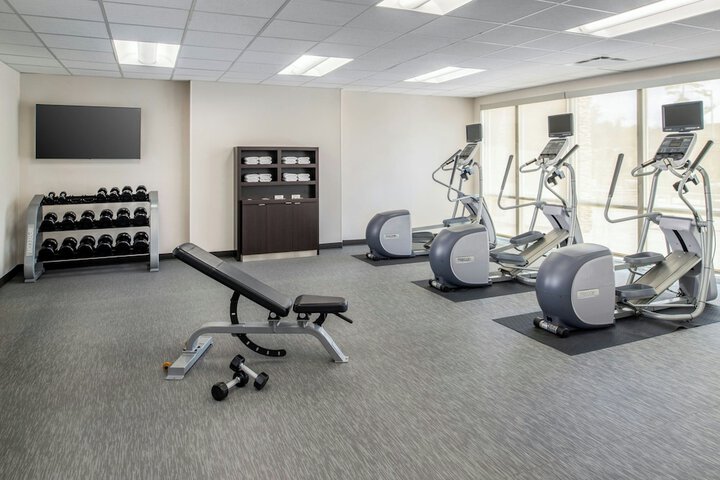 Courtyard by Marriott Houston City Place