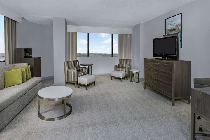 Room 22 of 72