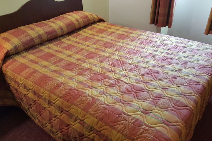 Room 12 of 22