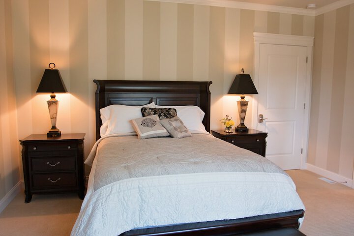 Room 15 of 74