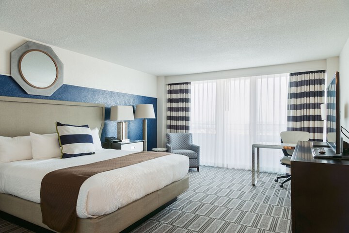 Room 44 of 74