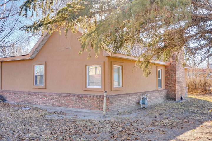 Downtown Del Norte Home Near Hiking & Fishing!