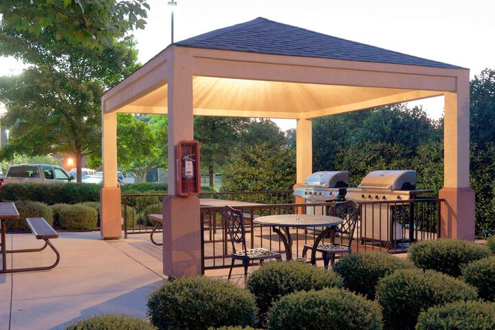 Sonesta Simply Suites Chicago Libertyville