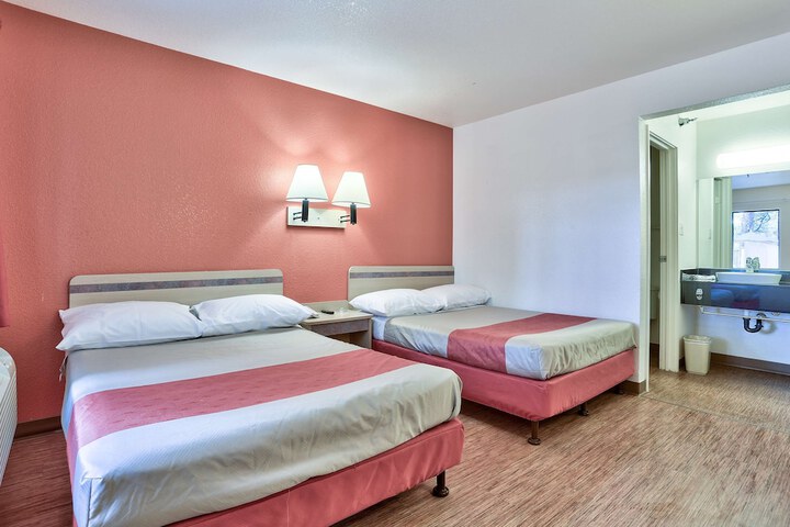 Room 47 of 51