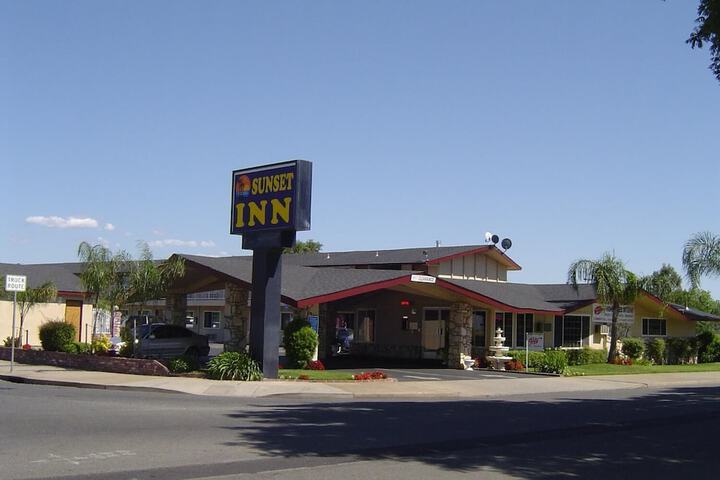 Sunset Inn Lake Oroville
