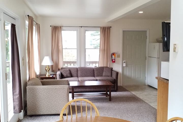 Room 65 of 127