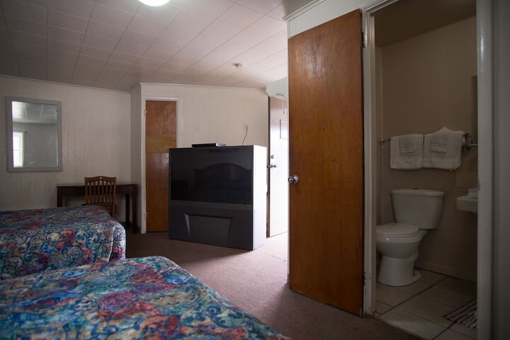 Room 25 of 60