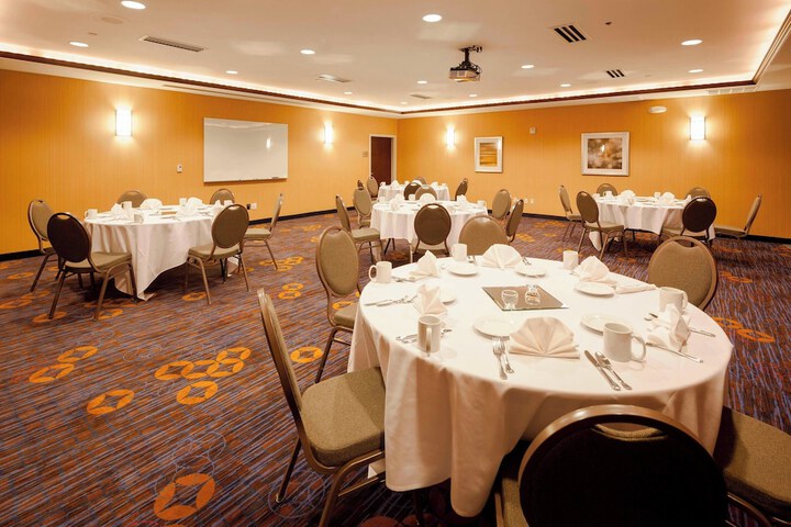 Courtyard by Marriott Madison West Middleton