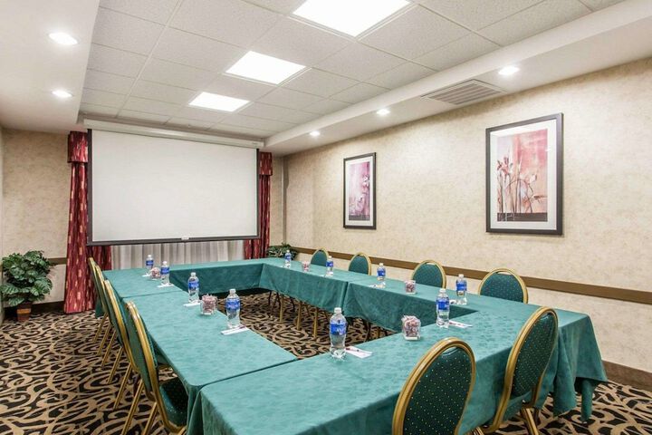 Comfort Suites Wenatchee Leavenworth