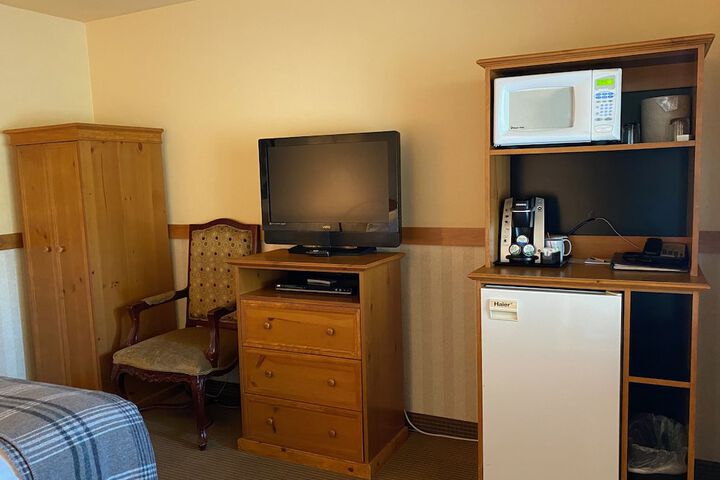 Cousins Country Inn
