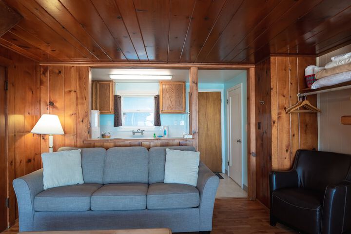 Terimore Bayfront Inn