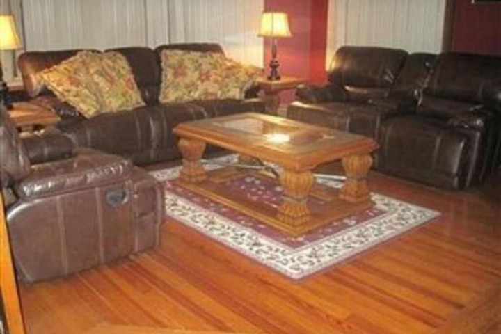 Walton Manor Inn Bed & Breakfast