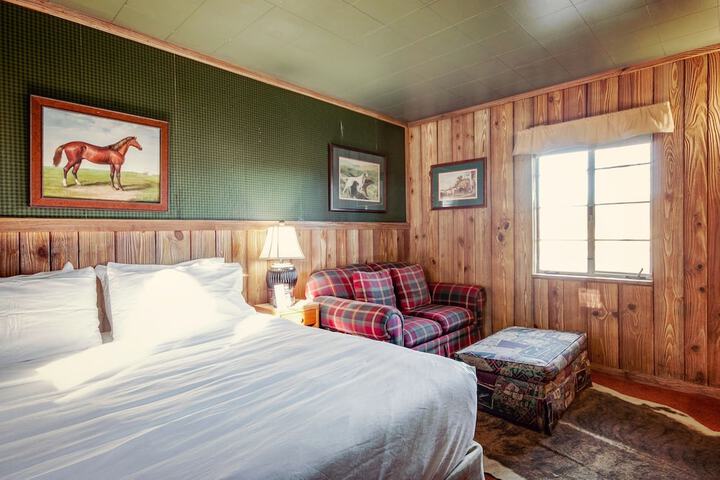 Room 10 of 54