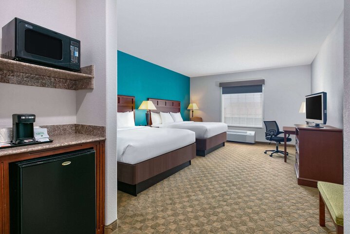 Room 9 of 26