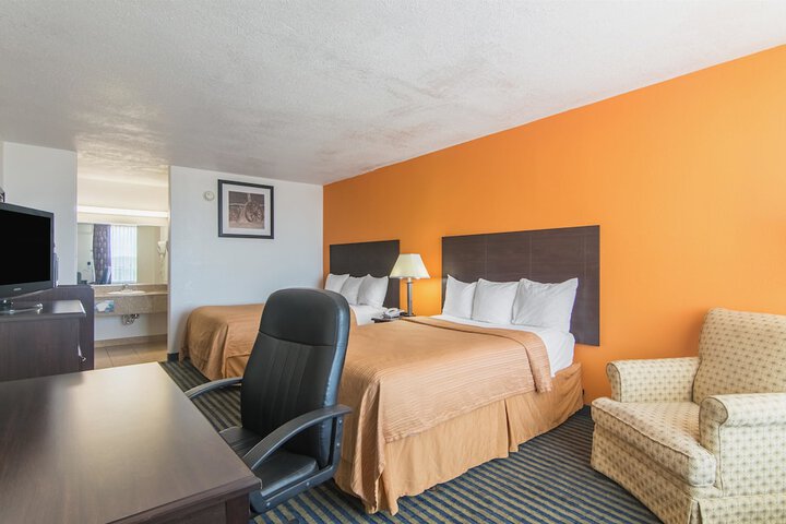 Room 12 of 31