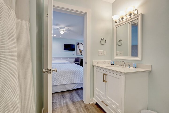 Loggerhead Inn & Suites