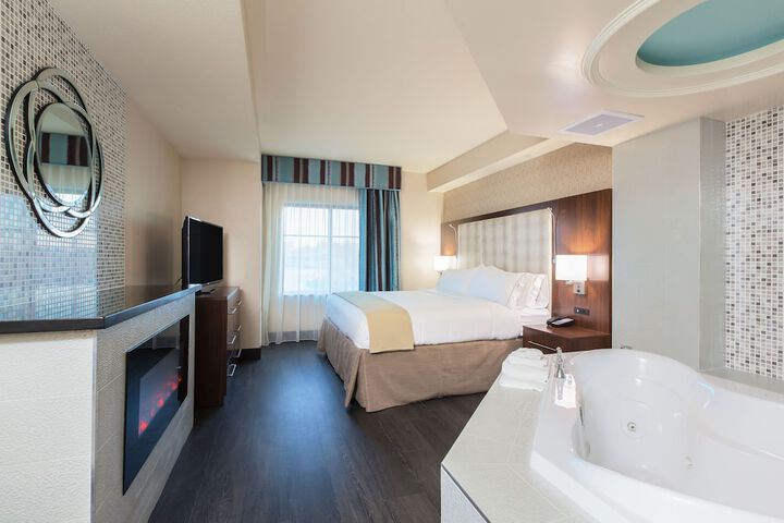 Room 26 of 29