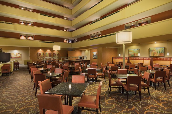 University Plaza Hotel and Convention Center Springfield
