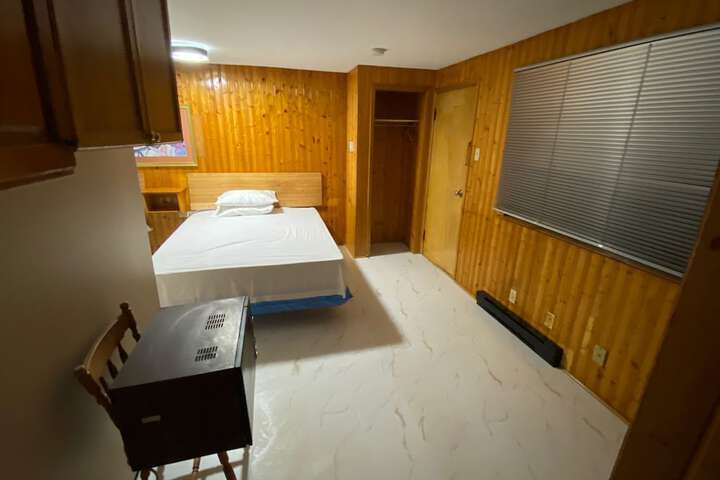 Room 11 of 23