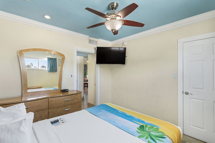 Room 79 of 106
