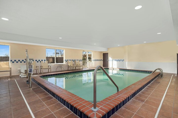 Fairfield Inn & Suites by Marriott Chicago Southeast / Hammond