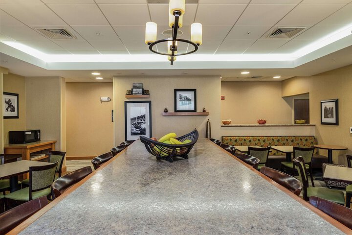 Hampton Inn Waterville