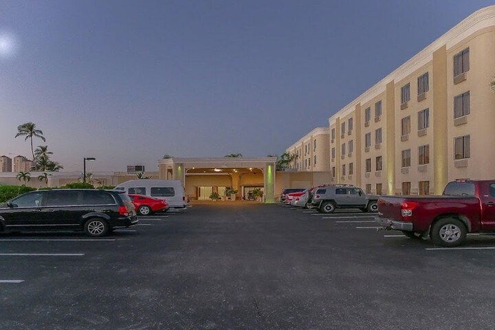 Hotel 2 of 40