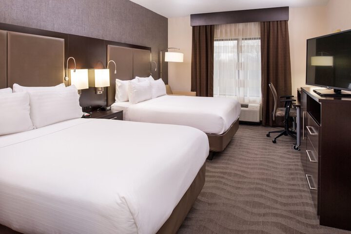 Holiday Inn Express & Suites Monroe by IHG