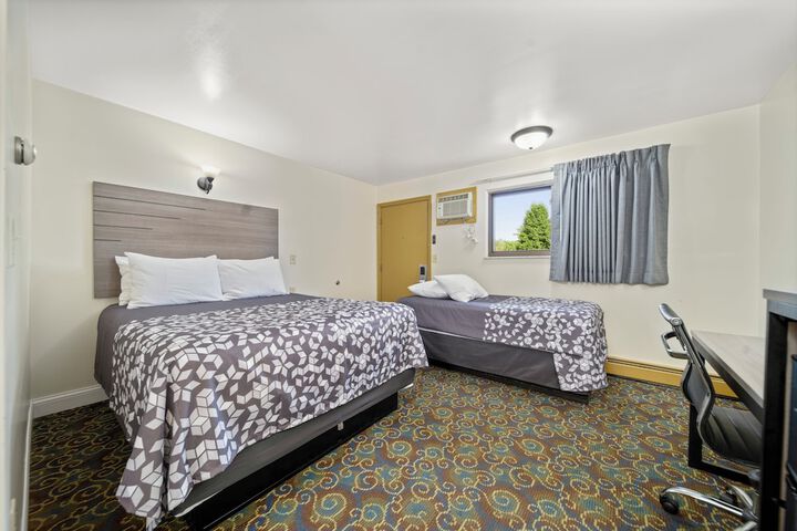 Room 40 of 66