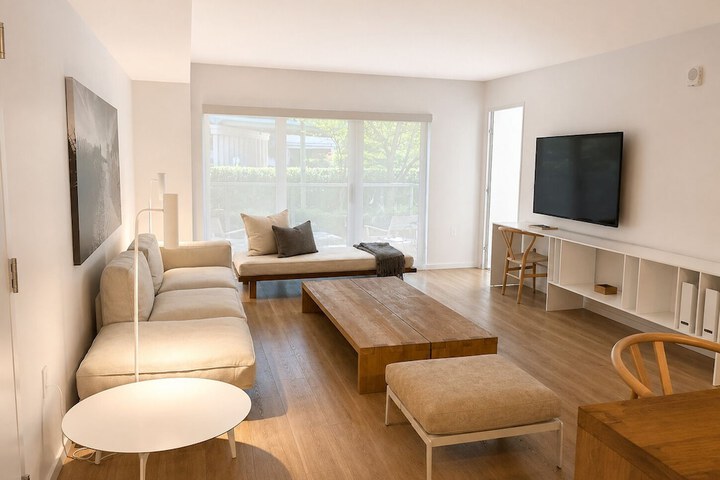 Beach Haus Bal Harbour
