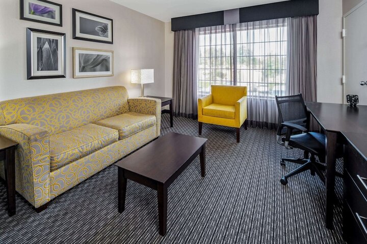 Room 18 of 30