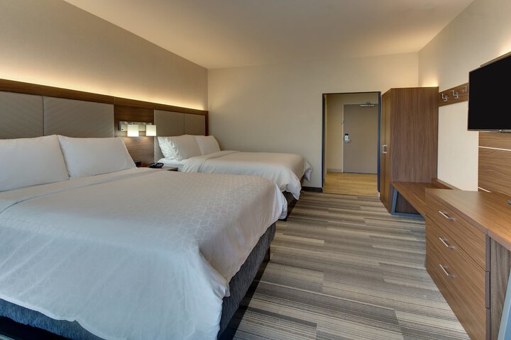 Room 30 of 91