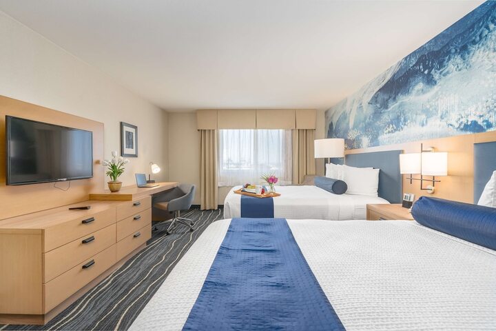 Room 51 of 60