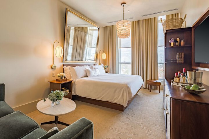 Room 27 of 57